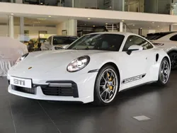 Branco carrara metalizado Usado 2021 Porsche 911 Turbo S | € 245.000