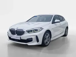 Branco Usado 2023 BMW 116 Citadino | € 30.000 (Preço justo)