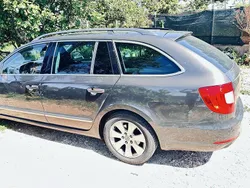 Usado 2011 Skoda Superb GreenLine Sedan | € 3.400