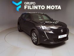 Preto Usado 2023 Peugeot 2008 Active SUV | € 17.840 (Bom preço)