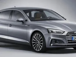 Cinzento Usado 2020 Audi A5 Sportback Advanced | € 28.900
