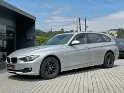 Cinzento Usado 2012 BMW 320 Luxury Line Carrinha | € 15.900 (Preço justo)
