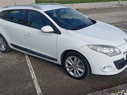Branco Usado 2011 Renault Mégane GrandTour Dynamique Carrinha | € 7.250 (Preço justo)