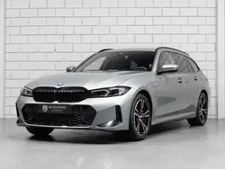 Cinza Usado 2024 BMW 320 Coupé | € 46.900