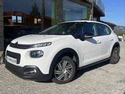 Branco Usado 2019 Citroën C3 PureTech Citadino | € 10.999 (Preço justo)