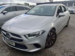 Prata iridium Usado 2021 Mercedes A180 | € 31.900
