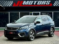 Azul Usado 2019 Peugeot 5008 Active Monovolume | € 17.950 (Bom preço)