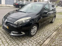 Usado 2014 Renault Grand Scénic III Monovolume | € 10.500 (Preço justo)