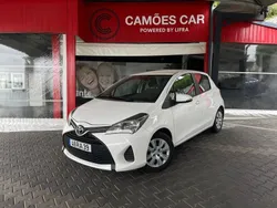 Branco Usado 2016 Toyota Yaris Active Citadino | € 13.690 (Preço justo)
