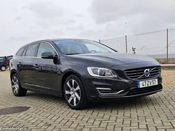 Cinza Usado 2014 Volvo V60 Carrinha | € 12.900
