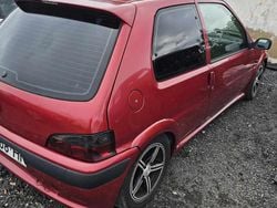 Vermelho Usado 1996 Peugeot 106 Citadino | € 7.000