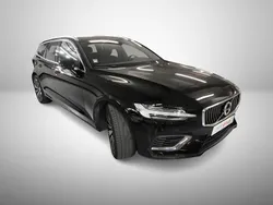 Preto Usado 2021 Volvo V60 Carrinha | € 30.990 (Bom preço)