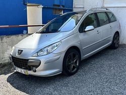Usado 2008 Peugeot 307 Sedan | € 4.650 (Preço justo)