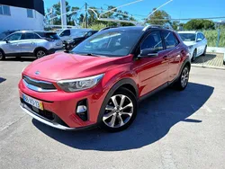 Vermelho Usado 2018 Kia Stonic SUV | € 11.950 (Preço justo)