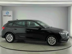 Preto Novo 2025 Skoda Scala Selection Citadino | € 25.990 (Preço justo)