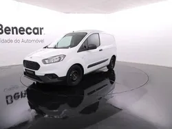 Branco Usado 2023 Ford Transit Trend Van | € 17.900 (Bom preço)