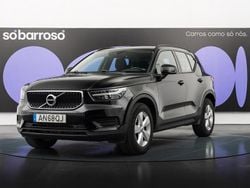 Preto Usado 2022 Volvo XC40 Momentum SUV | € 25.990 (Preço justo)