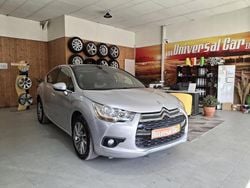 Cinzento Usado 2011 Citroën DS4 So Chic Citadino | € 9.800