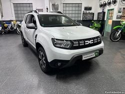 Branco Usado 2023 Dacia Duster Prestige SUV | € 16.500 (Bom preço)