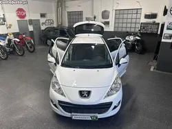 Branco Usado 2011 Peugeot 207 Sportium | € 6.250 (Preço justo)
