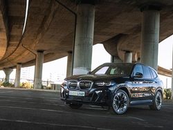 Preto Usado 2023 BMW iX3 M Sport SUV | € 47.900 (Bom preço)