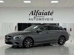 Cinzento Usado 2016 Mercedes CLA200 Shooting Brake Urban Carrinha | € 20.890 (Preço justo)