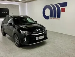 Preto Usado 2024 Kia Stonic SUV | € 18.499 (Preço justo)