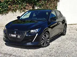 Preto Usado 2023 Peugeot 208 Style Citadino | € 18.900 (Preço justo)