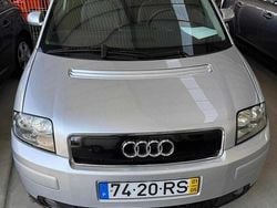 Cinzento Usado 2001 Audi A2 Citadino | € 6.000