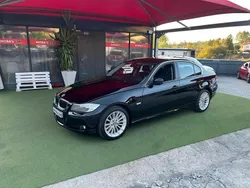 Preto Usado 2011 BMW 320 Sedan | € 11.950 (Preço justo)