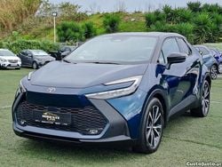 Azul Usado 2024 Toyota C-HR SUV | € 37.499 (Caro)