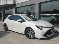 Branco Usado 2021 Toyota Corolla Citadino | € 25.300