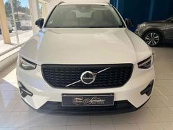 Branco Usado 2023 Volvo XC40 Plus SUV | € 36.900 (Preço justo)