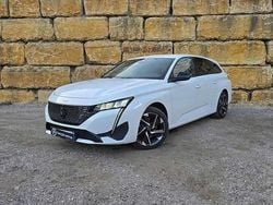 Branco Usado 2022 Peugeot 308 Allure Carrinha | € 22.000 (Preço elevado)