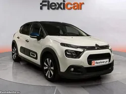 Branco Usado 2024 Citroën C3 PureTech Citadino | € 17.480 (Preço justo)