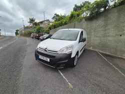 Branco Usado 2016 Citroën Berlingo Monovolume | € 9.850 (Preço justo)