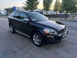 Preto Usado 2012 Volvo XC60 R-Design SUV | € 17.400 (Preço justo)