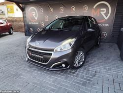 Cinza Usado 2019 Peugeot 208 Signature Sky Citadino | € 11.900 (Preço justo)