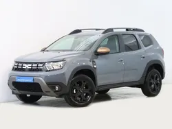 Cinzento Usado 2024 Dacia Duster SUV | € 23.900 (Preço justo)