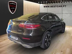 Preto Usado 2021 Mercedes GLC300 Citadino | € 51.950 (Preço justo)