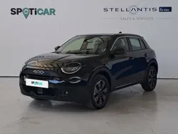 Preto Usado 2024 Fiat 600 SUV | € 22.900 (Preço justo)