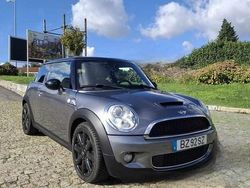 Cinzento Usado 2010 Mini Cooper Citadino | € 10.800 (Preço justo)