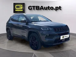 Cinza Usado 2022 Jeep Compass SUV | € 29.999 (Preço justo)