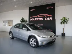 Cinzento Usado 2009 Honda Civic Elegance | € 7.200 (Preço justo)
