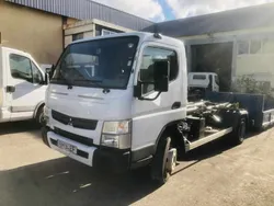 Branco Usado 2011 Mitsubishi Canter | € 28.000 (Caro)
