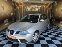 Cinza prata Usado 2006 Seat Ibiza Reference | € 4.750 (Preço elevado)