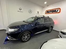 Azul Usado 2018 Mitsubishi Outlander Instyle SUV | € 21.500 (Preço justo)