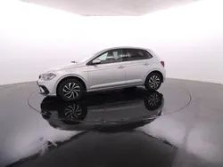 Cinza Usado 2023 VW Polo Life | € 18.900 (Preço justo)