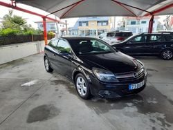 Preto Usado 2006 Opel Astra GTC Cosmo Citadino | € 3.750