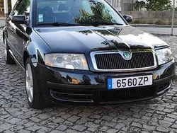 Usado 2005 Skoda Superb Sedan | € 2.650